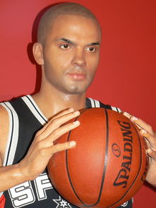 NBA赛况：湖人连胜终结，詹姆斯贡献40分仍遗憾落败，詹姆斯率领湖人夺冠